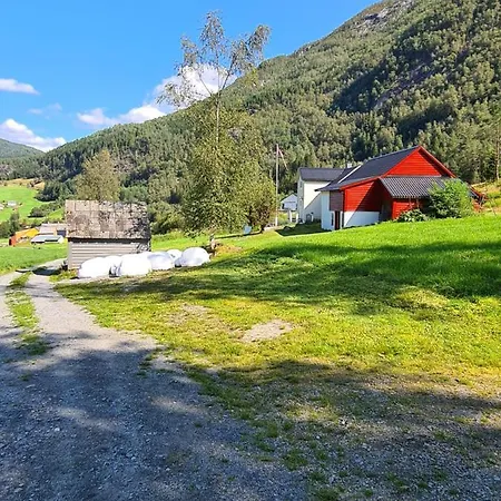 With Bed Linen Incuded Daire *