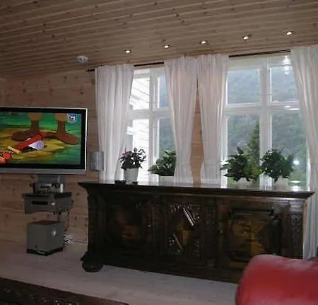 아파트 With Bed Linen Incuded *