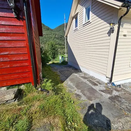 Jondal Apartment