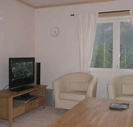 With Bed Linen Incuded